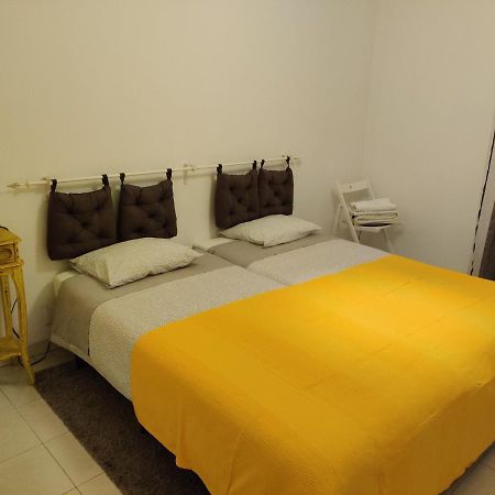 Vasco Santana Guesthouse Odivelas  Extérieur photo