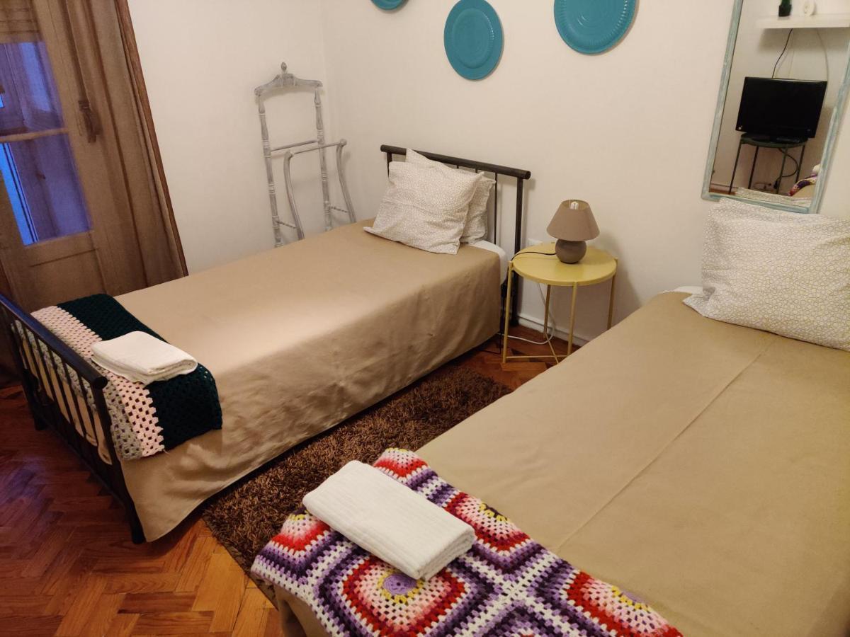 Vasco Santana Guesthouse Odivelas  Extérieur photo