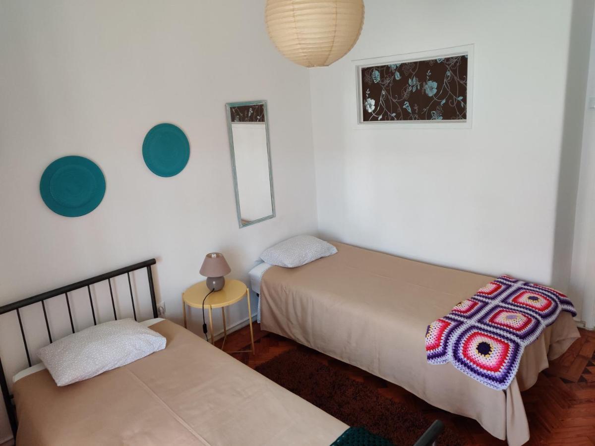 Vasco Santana Guesthouse Odivelas  Extérieur photo