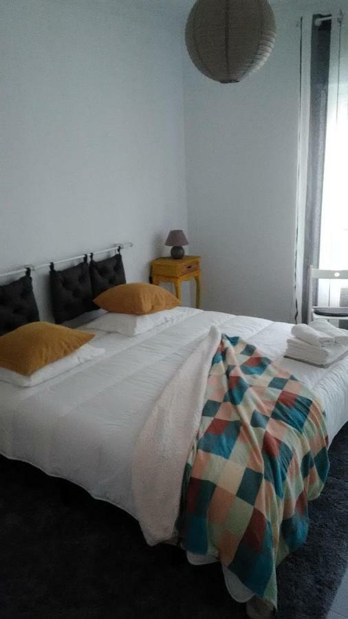 Vasco Santana Guesthouse Odivelas  Extérieur photo
